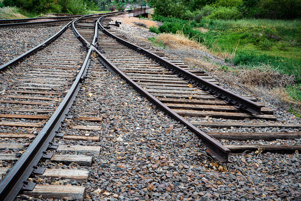 Derail track to nowhere.